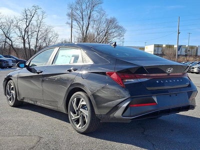 2026 Hyundai ELANTRA Limited