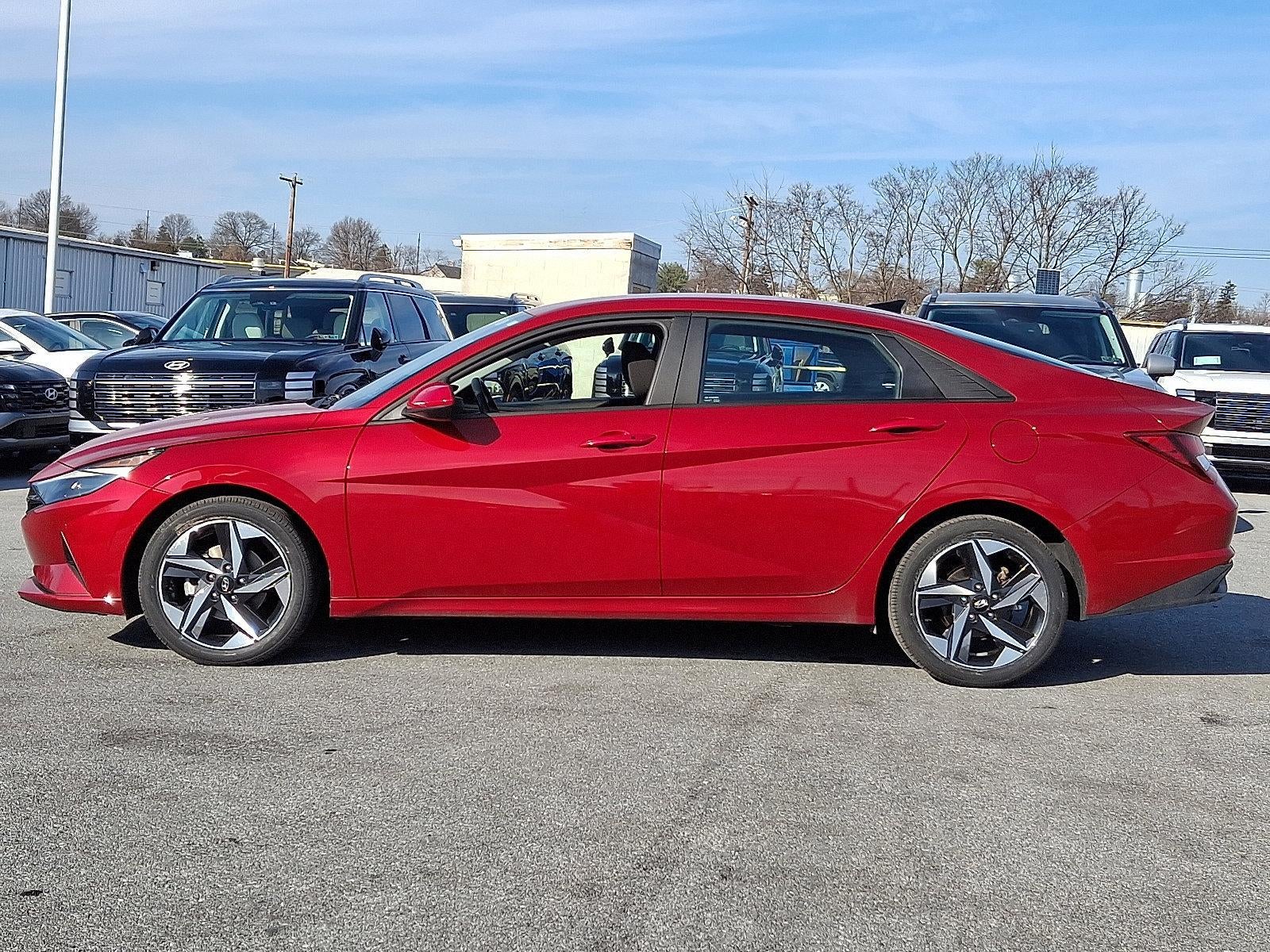 2023 Hyundai ELANTRA SEL