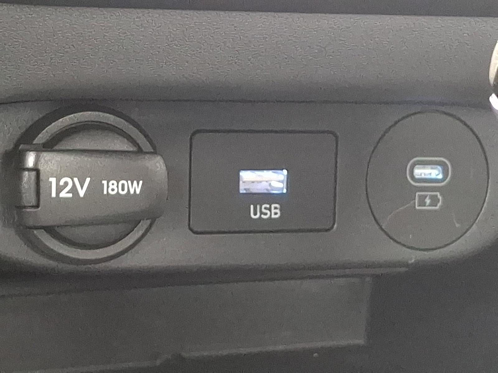 2024 Hyundai Elantra SEL - Photo 26