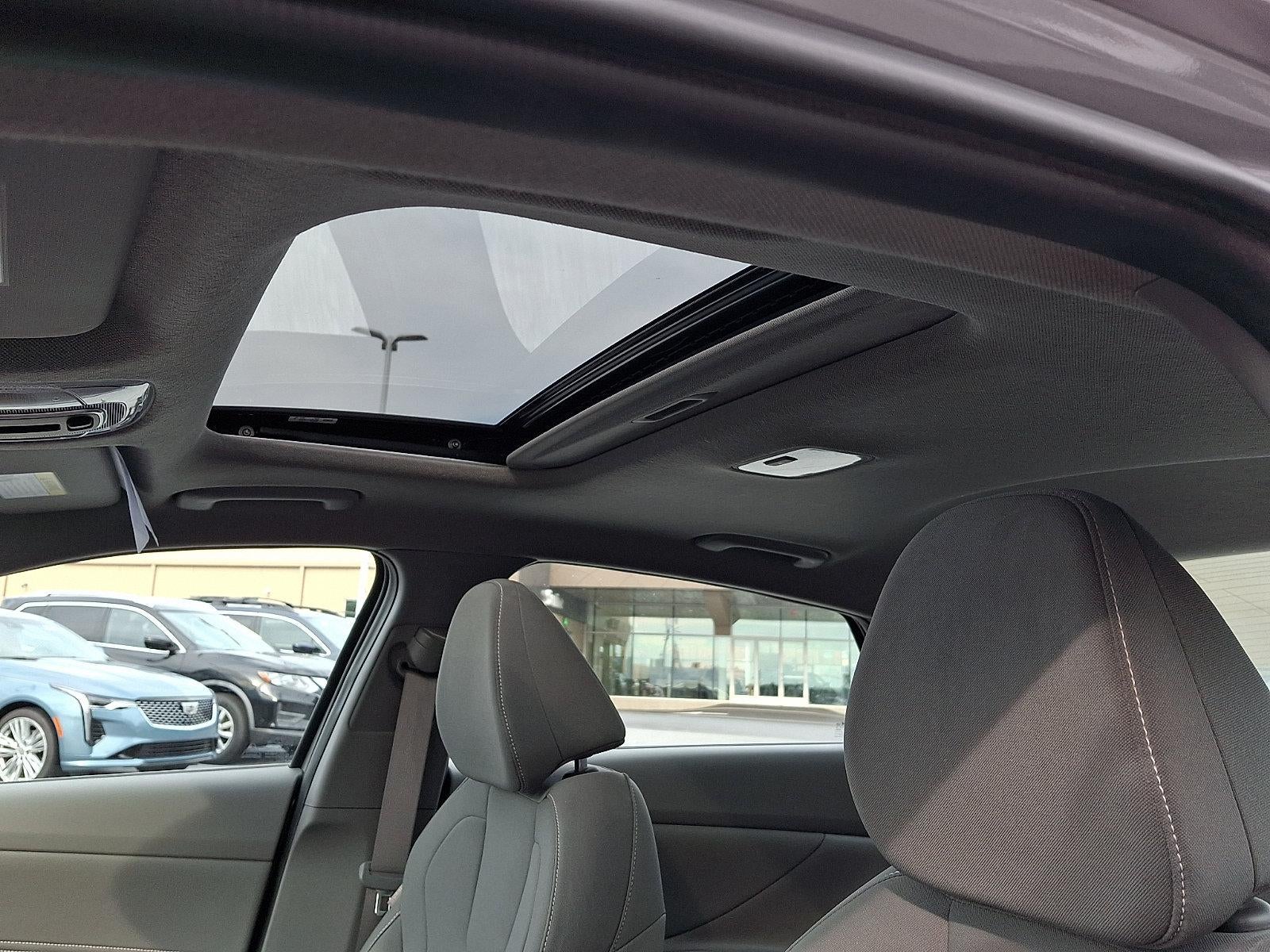 2024 Hyundai Elantra SEL - Photo 15