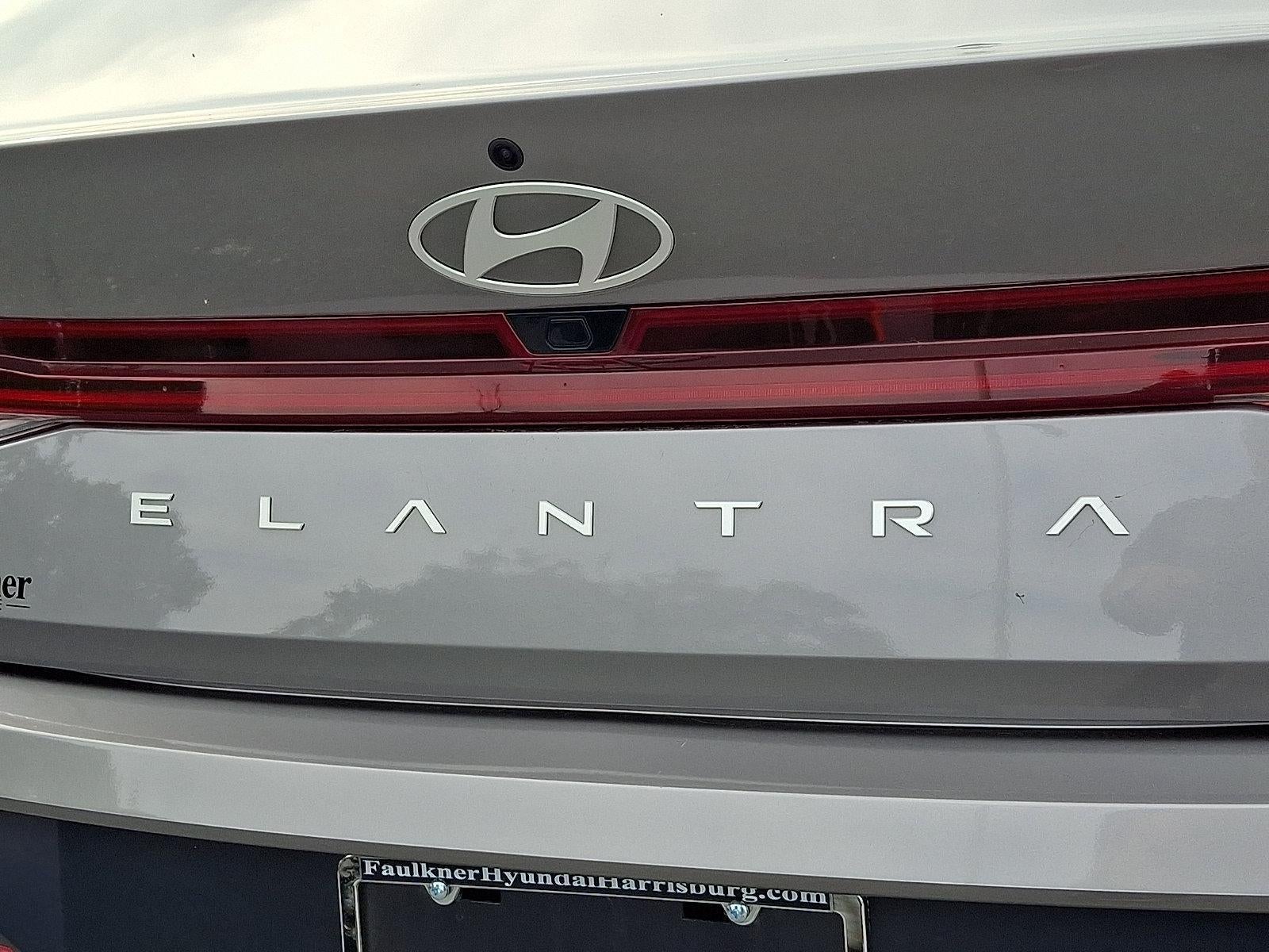 2024 Hyundai Elantra SEL - Photo 32