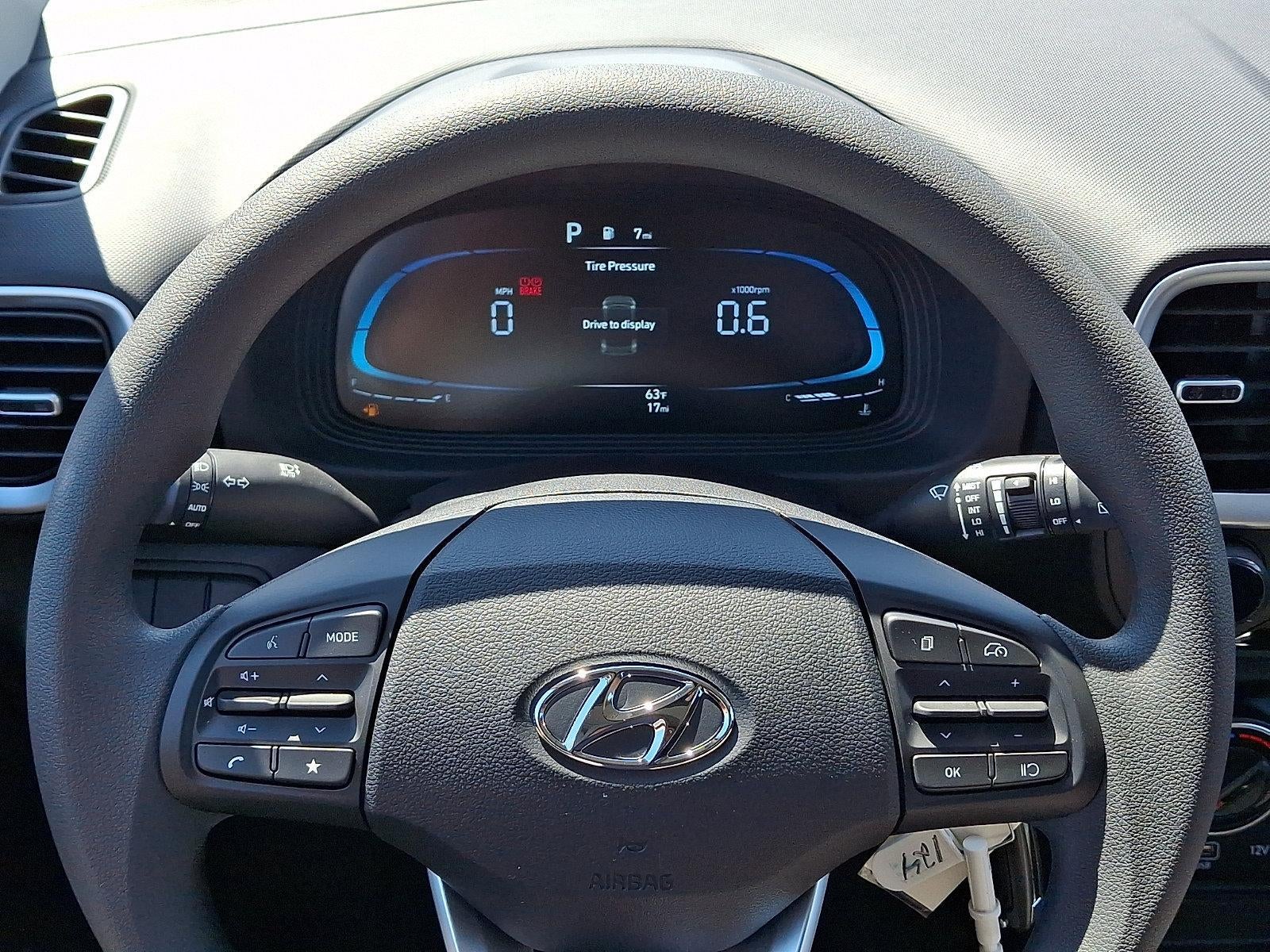 2026 Hyundai VENUE SE