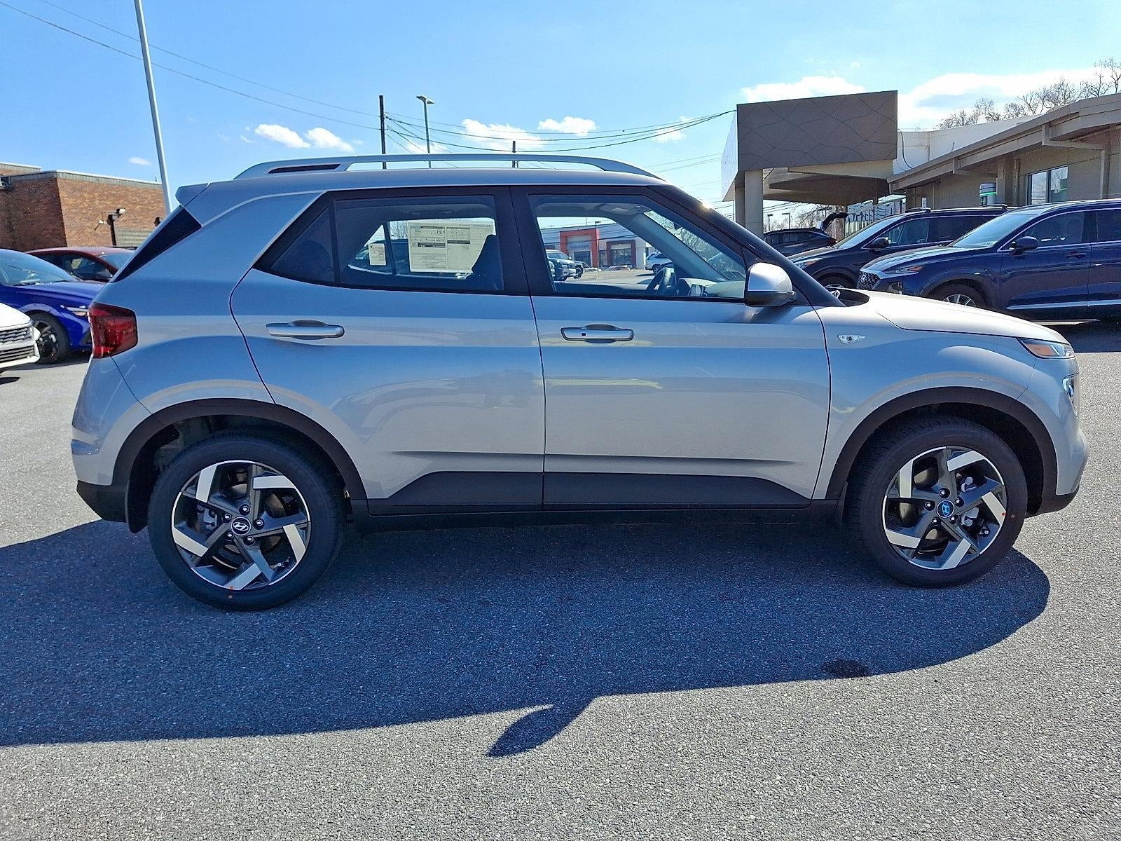 2026 Hyundai VENUE SEL