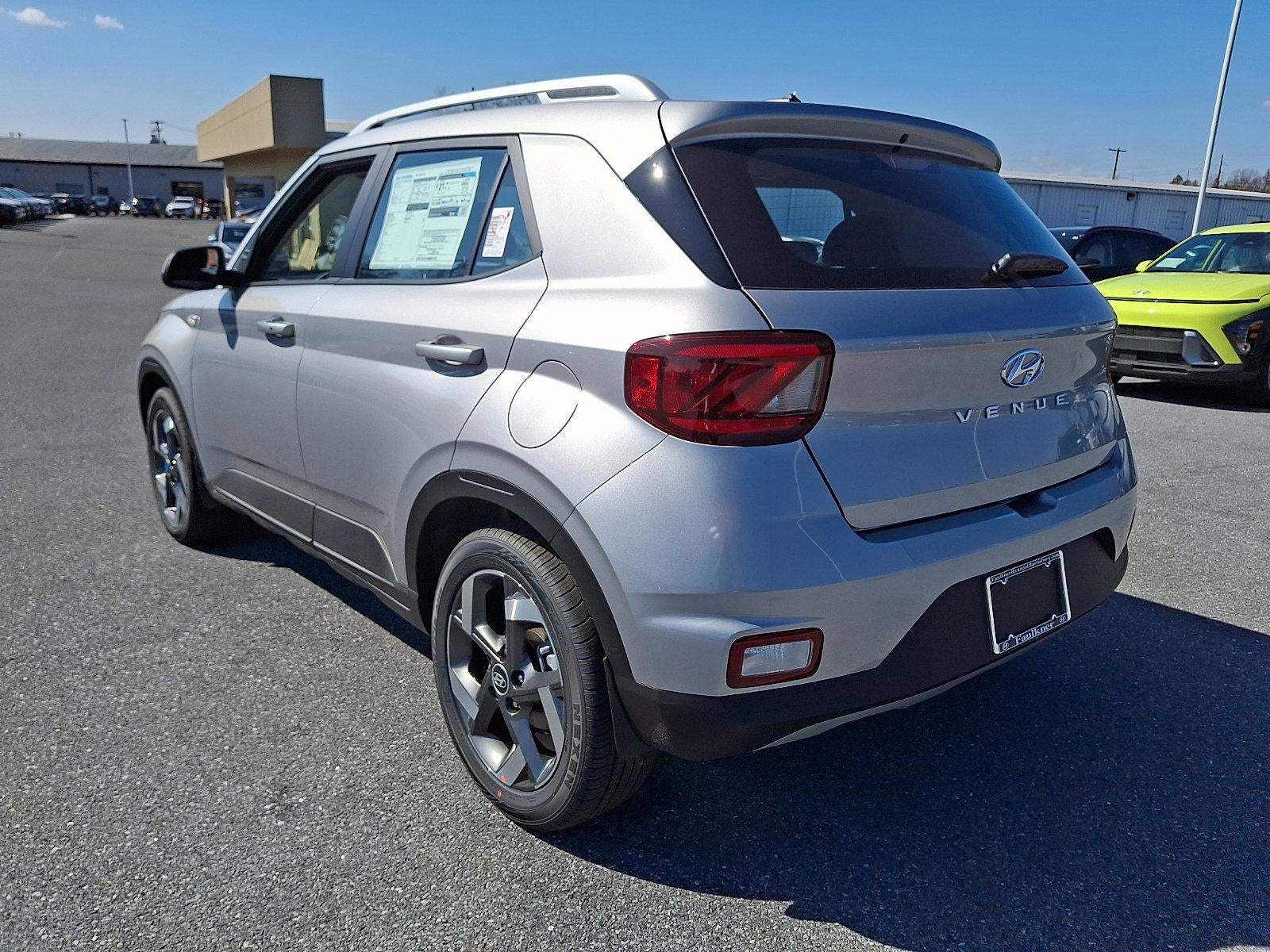 2026 Hyundai VENUE SEL