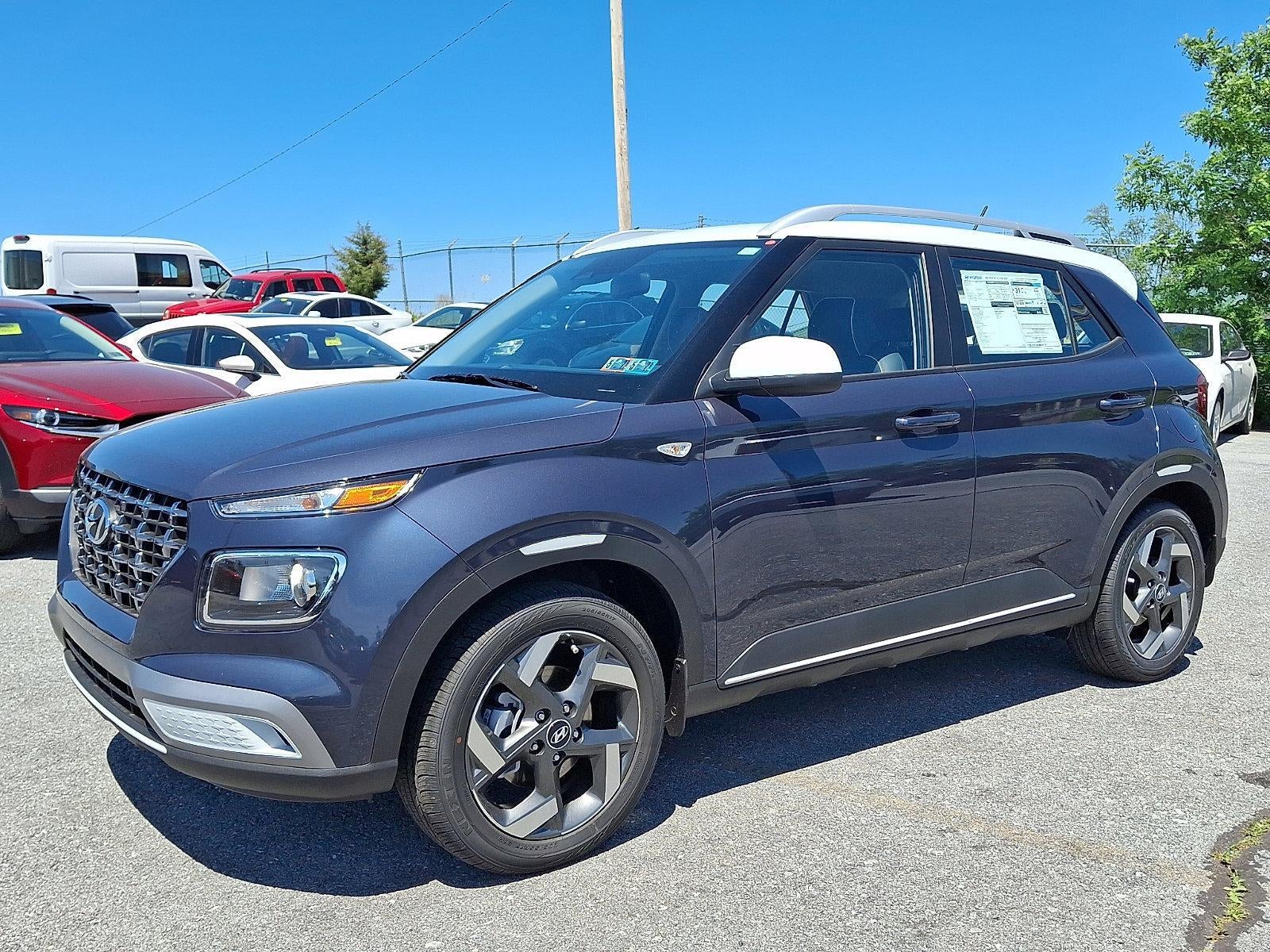 2026 Hyundai VENUE SEL W/Two-Tone Roof