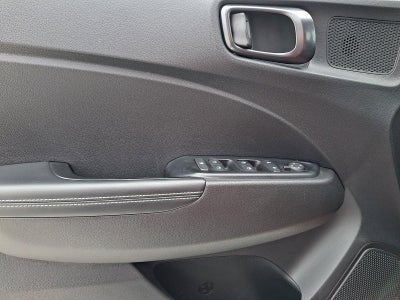 2023 Hyundai VENUE Limited