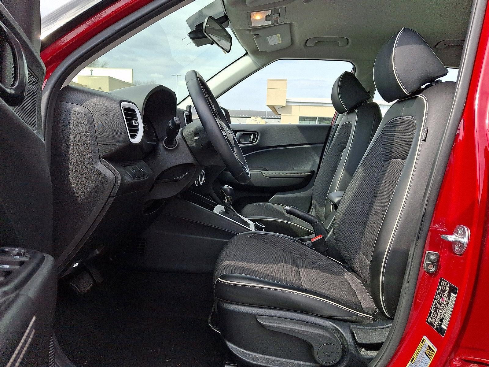 2023 Hyundai VENUE Limited