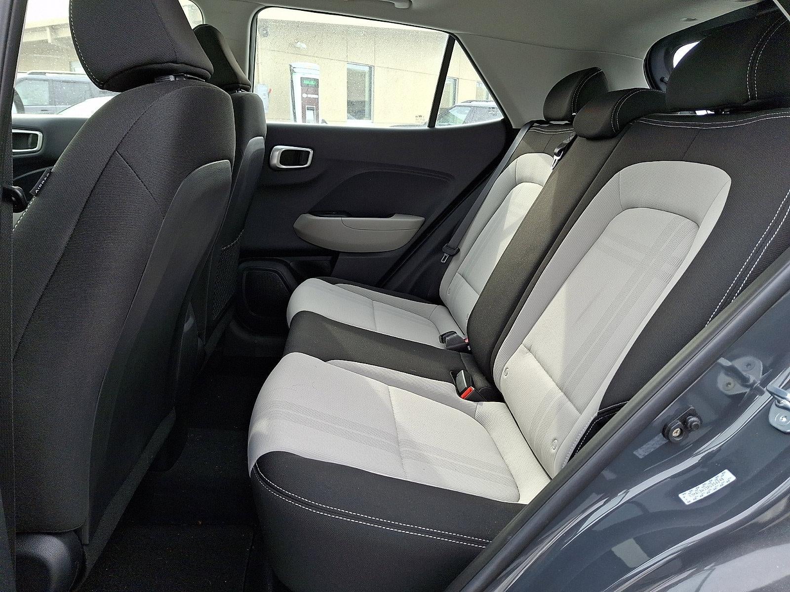 2023 Hyundai VENUE SEL