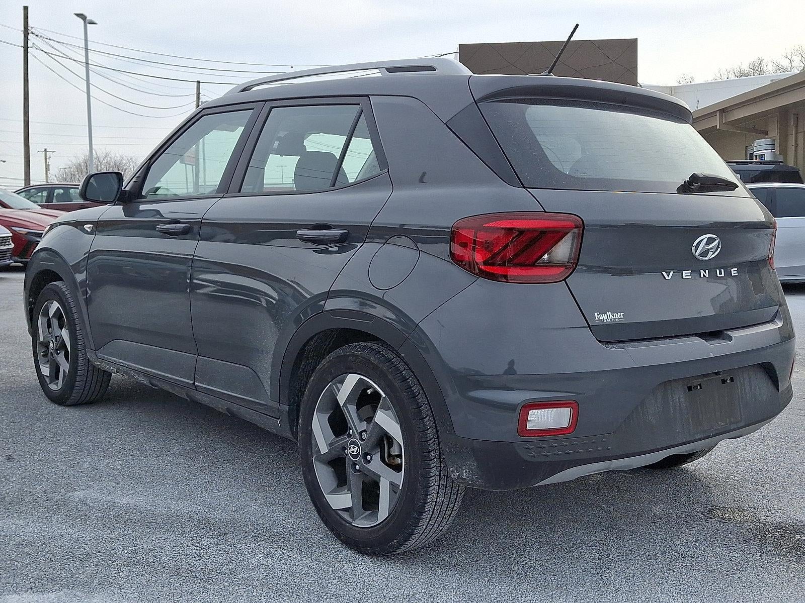 2023 Hyundai VENUE SEL