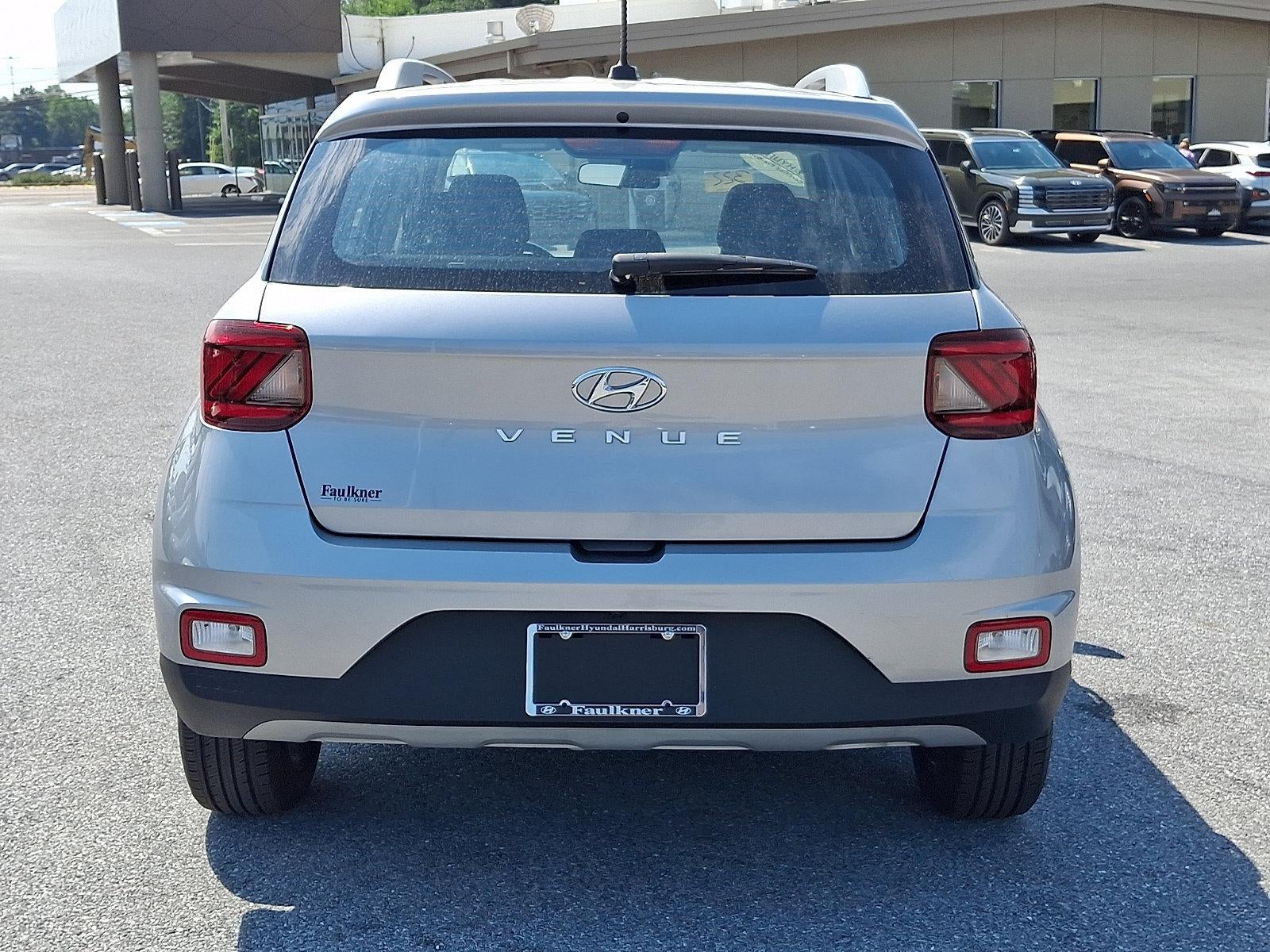 2025 Hyundai VENUE SEL