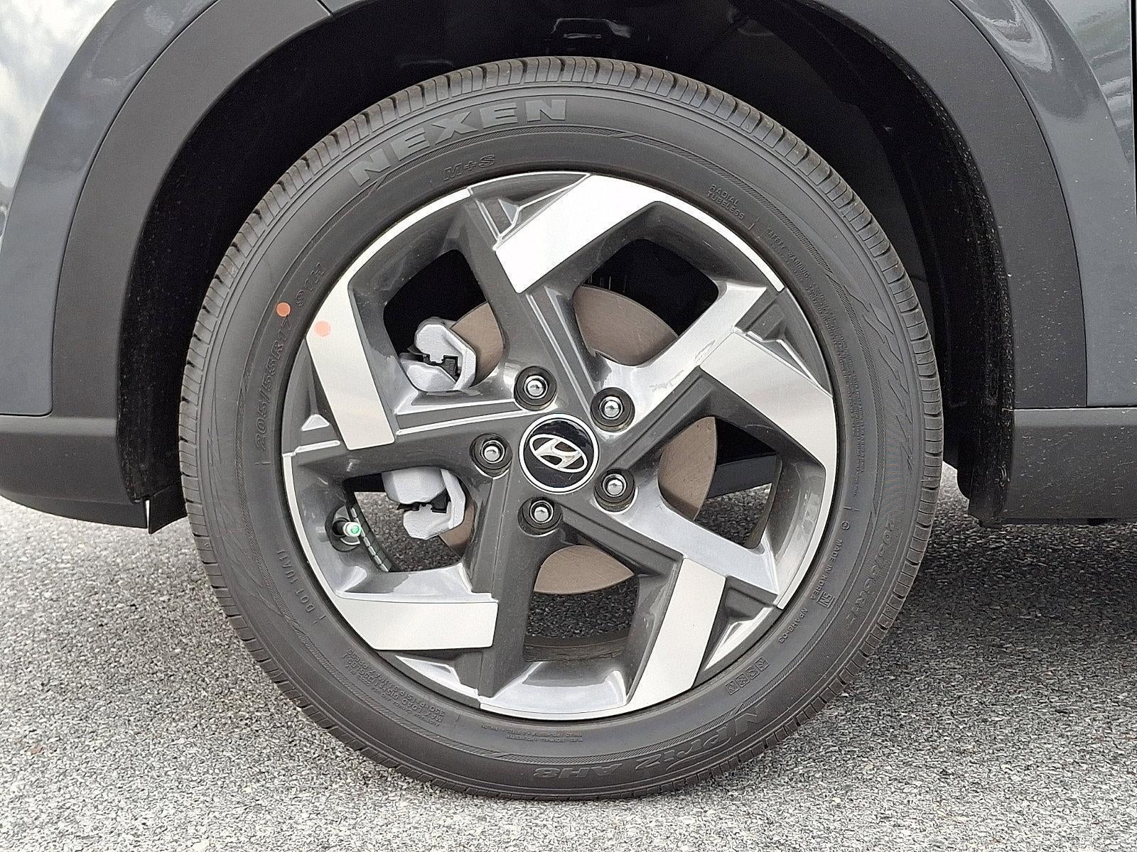 2026 Hyundai VENUE SEL W/Two-Tone Roof