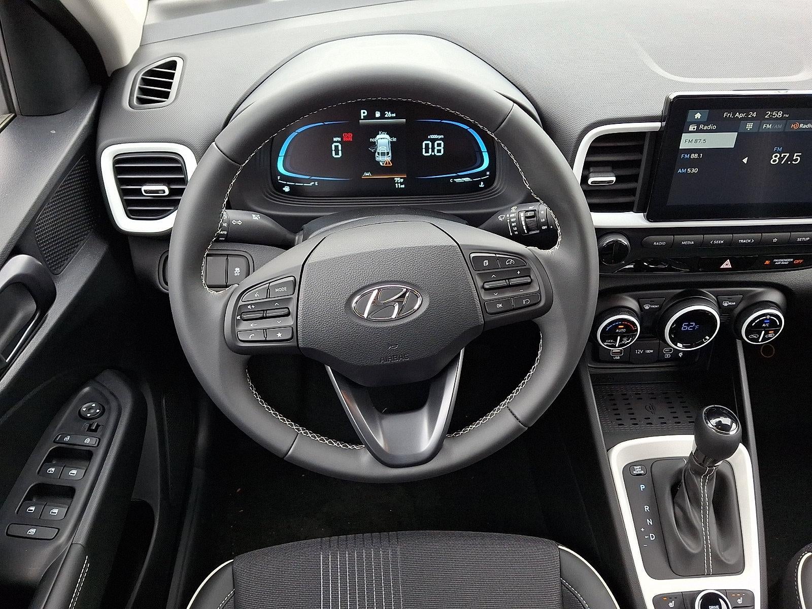 2026 Hyundai VENUE SEL W/Two-Tone Roof