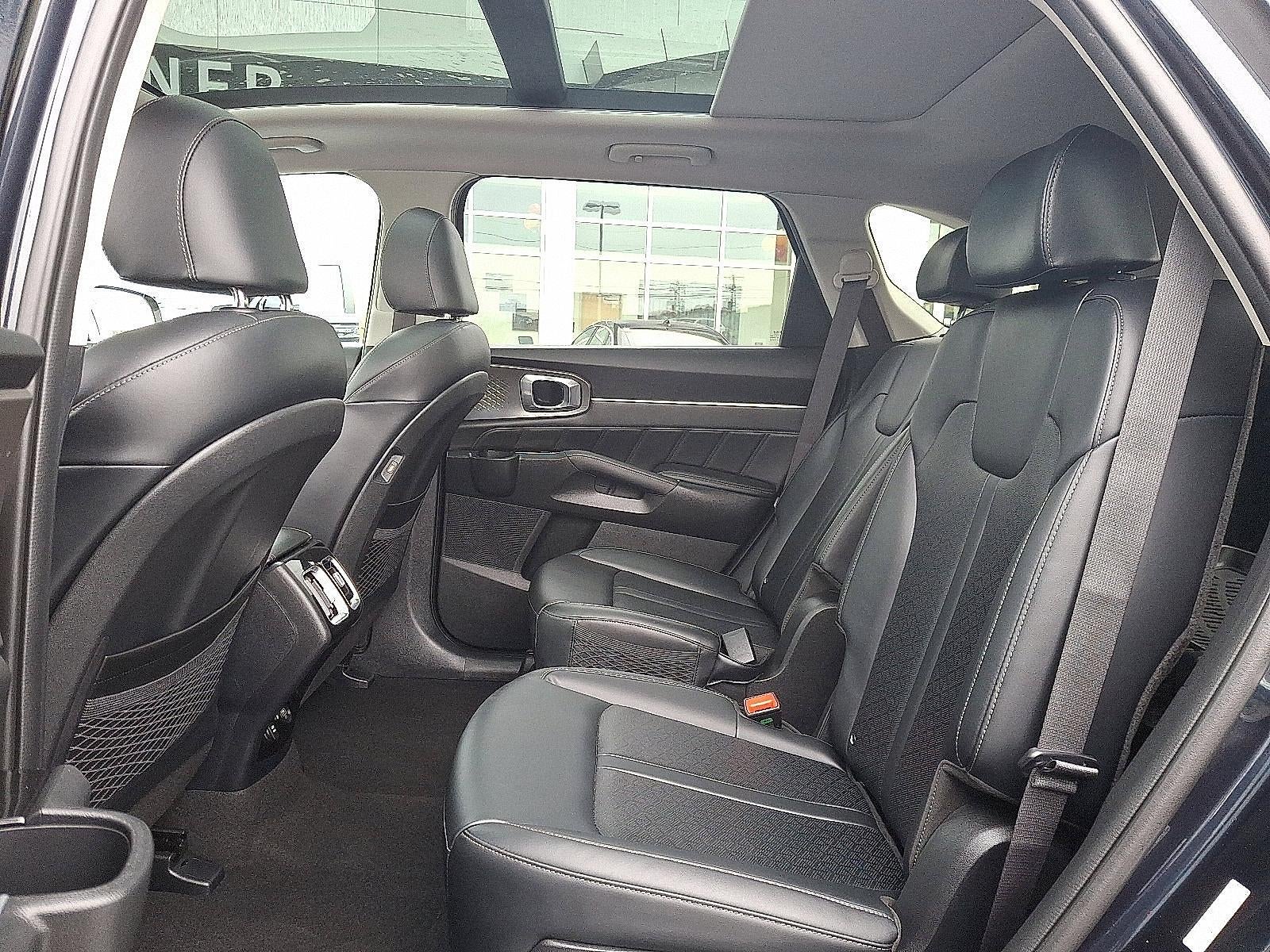 2022 Kia Sorento Plug-In Hybrid SX