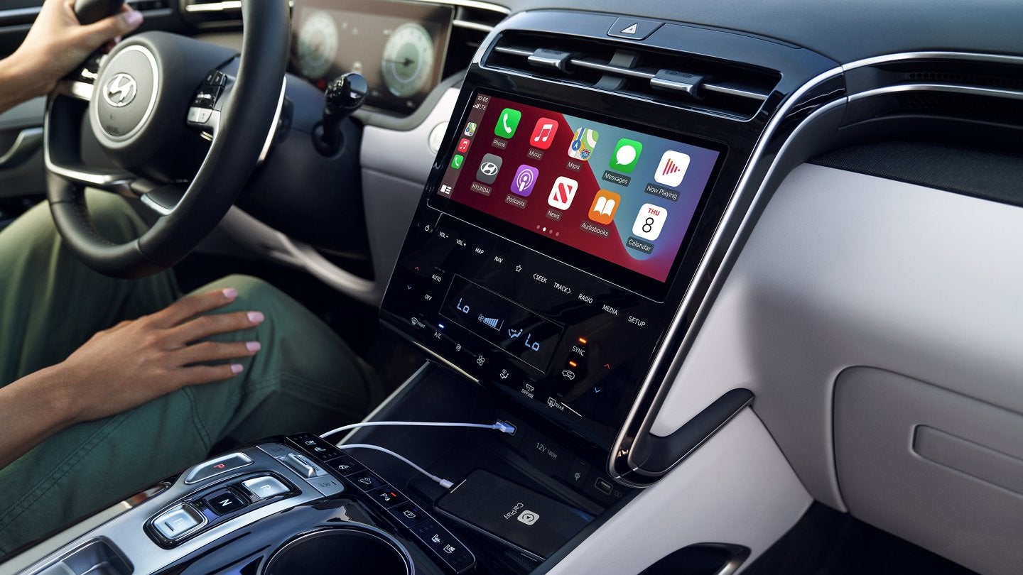 2022 Tucson Interior | Faulkner Hyundai Harrisburg in Harrisburg PA